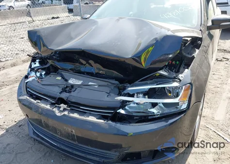 2013 Volkswagen Jetta 2.5L Se z USA, uszkodzony, nr VIN 3VWDP7AJ6DM438826